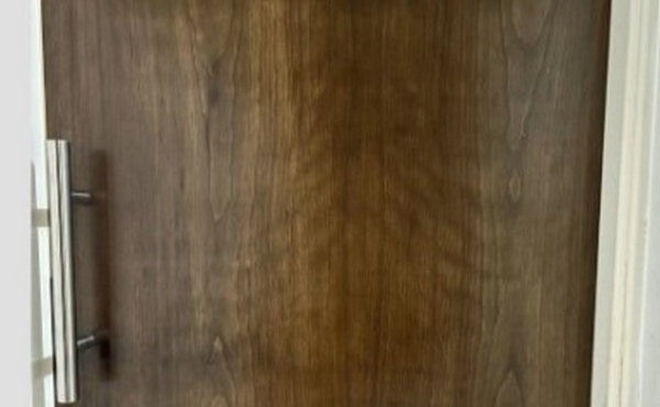 Screenshot_7-4-2025_124643_www.bazaraki.com (Copy)