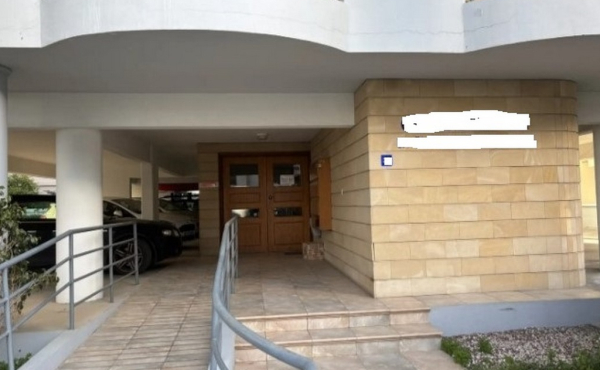 Screenshot_7-4-2025_124737_www.bazaraki.com (Copy)