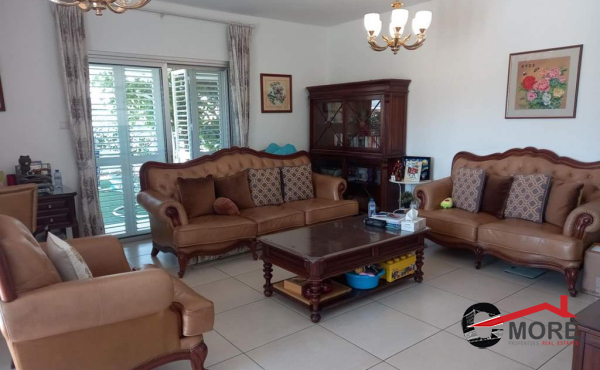 f451aa01-270c-4216-be1c-a40d3cc8618b (Copy)