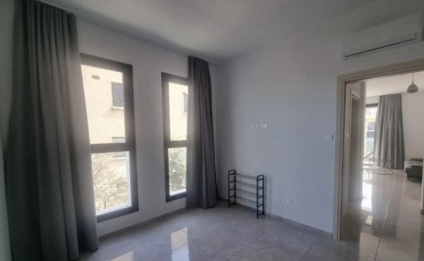 Screenshot_25-7-2025_85227_www.bazaraki.com (Copy)