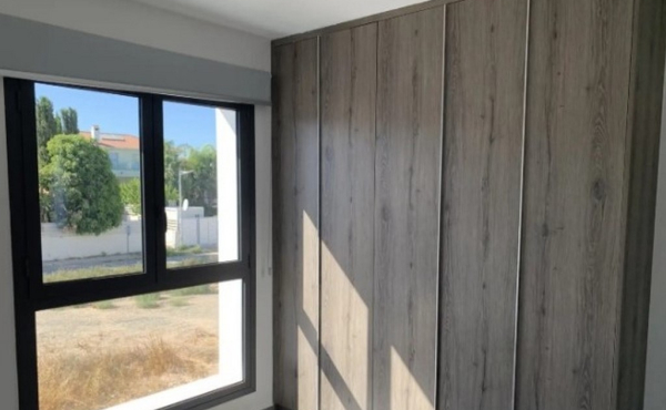 Screenshot_15-7-2025_224832_www.bazaraki.com (Copy)