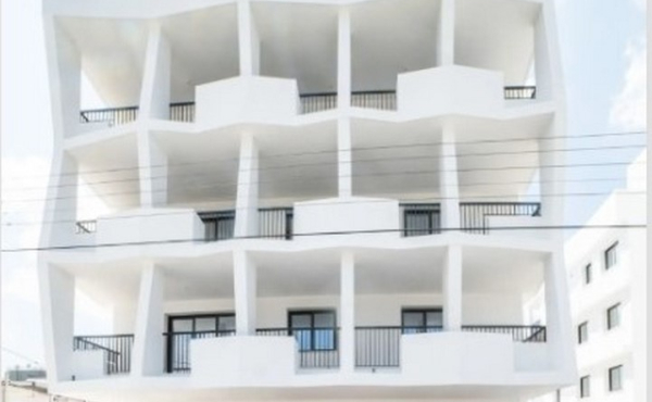 Screenshot_15-7-2025_22357_www.bazaraki.com (Copy)