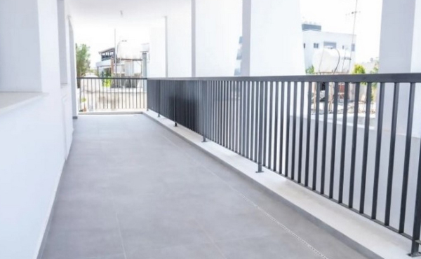 Screenshot_15-7-2025_223656_www.bazaraki.com (Copy)