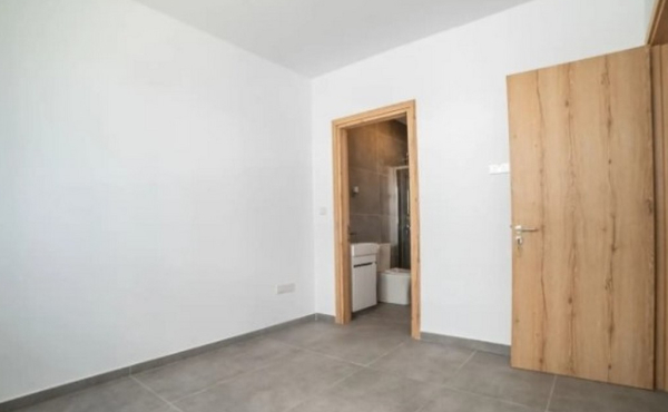 Screenshot_15-7-2025_223834_www.bazaraki.com (Copy)