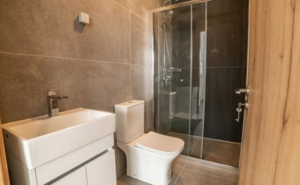 Screenshot_15-7-2025_22398_www.bazaraki.com (Copy)