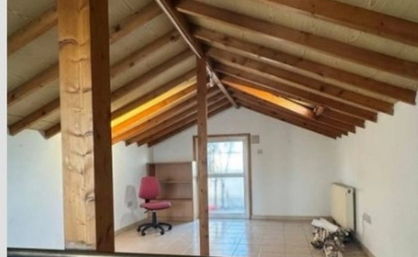 Screenshot_18-9-2025_21591_www.bazaraki.com (Copy)