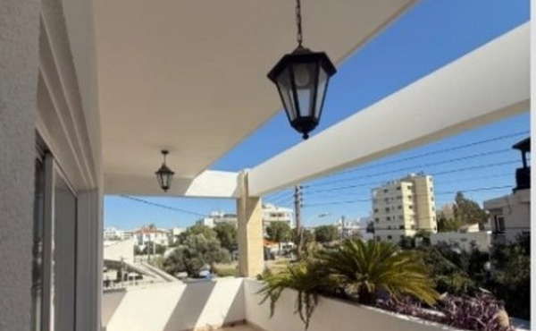 Screenshot_4-10-2025_124051_www.bazaraki.com (Copy)