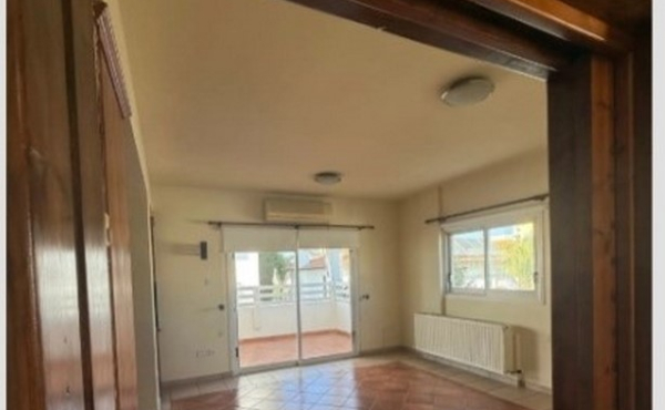 Screenshot_4-10-2025_12429_www.bazaraki.com (Copy)