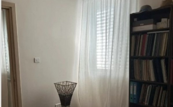 Screenshot_4-10-2025_122312_www.bazaraki.com (Copy)