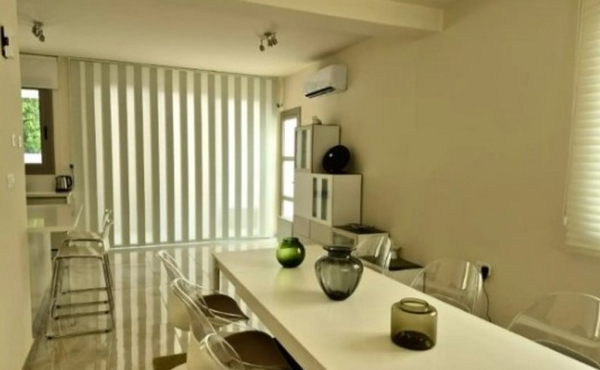 Screenshot_13-10-2025_212950_www.bazaraki.com (Copy)