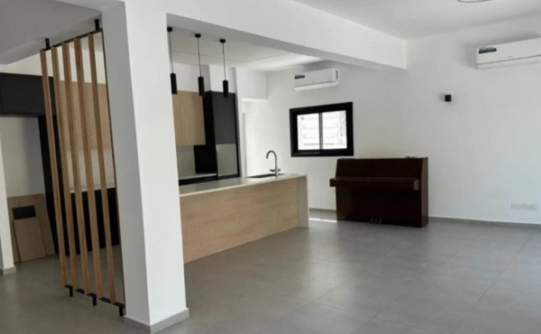 Screenshot_25-10-2025_124213_www.bazaraki.com (Copy)