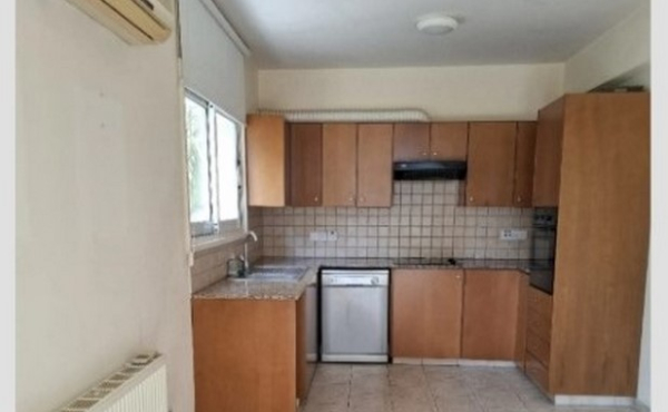 Screenshot_3-11-2025_221749_www.bazaraki.com (Copy)