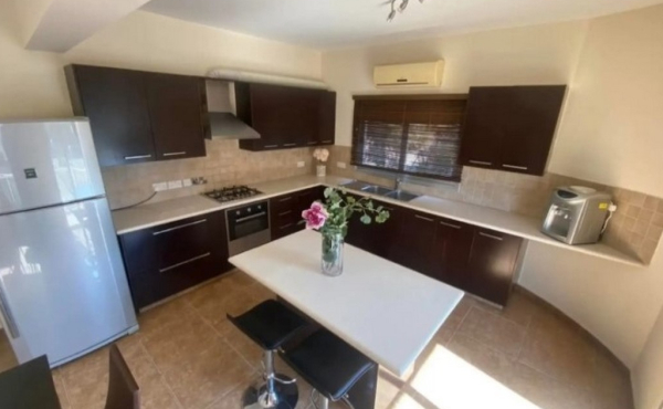 Screenshot_11-11-2025_84525_www.bazaraki.com (Copy)