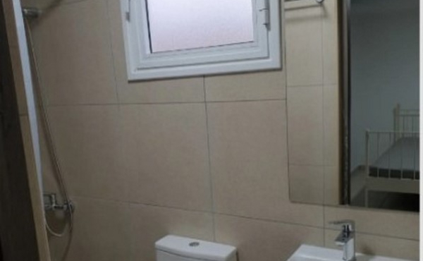 Screenshot_1-12-2025_103055_www.bazaraki.com (Copy)