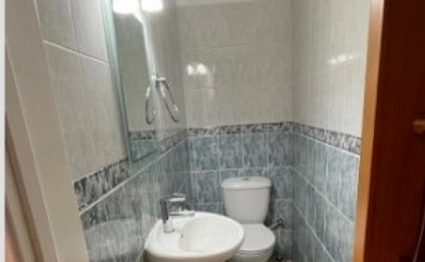 Screenshot_4-12-2025_10162_www.bazaraki.com (Copy)