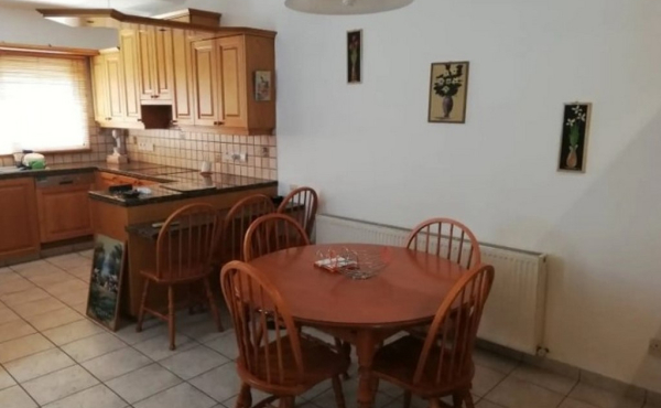 Screenshot_4-12-2025_102245_www.bazaraki.com (Copy)