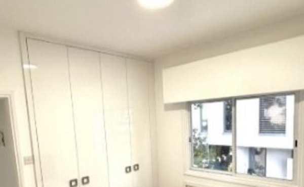 Screenshot_4-12-2025_10513_www.bazaraki.com (Copy)