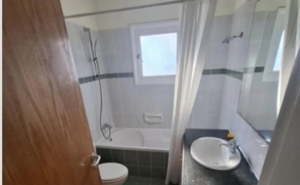 Screenshot_9-12-2025_162023_www.bazaraki.com (Copy)