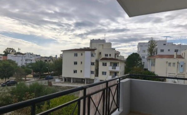 Screenshot_2-1-2026_18387_www.bazaraki.com (Copy)