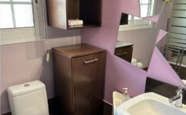 Screenshot_10-1-2026_17508_www.bazaraki.com (Copy)