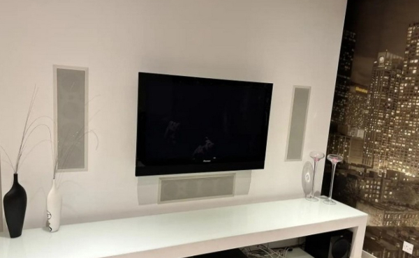 Screenshot_10-1-2026_175335_www.bazaraki.com (Copy)