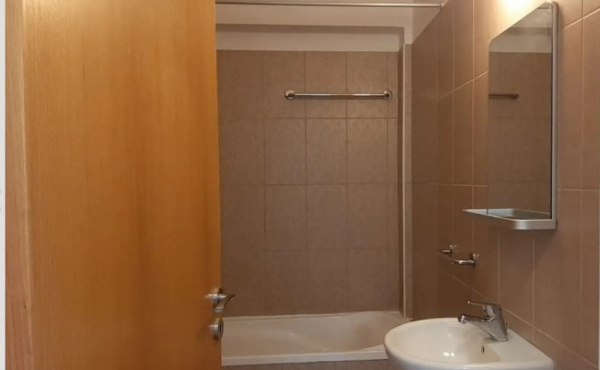 Screenshot_30-1-2026_185110_www.bazaraki.com (Copy)