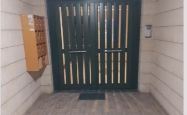 Screenshot_10-2-2026_7177_www.bazaraki.com (Copy)