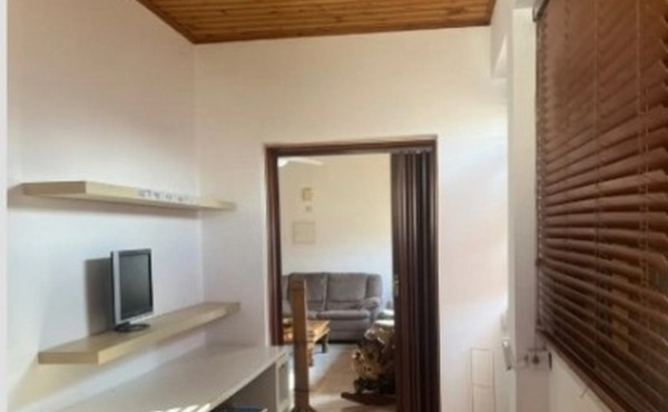 Screenshot_10-2-2026_7536_www.bazaraki.com (Copy)