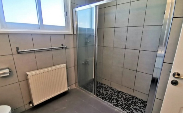 Screenshot_5-3-2026_11440_www.bazaraki.com (Copy)