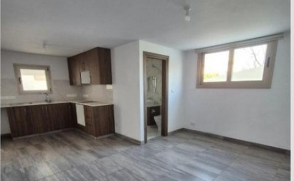 Screenshot_19-3-2026_16193_www.bazaraki.com (Copy)