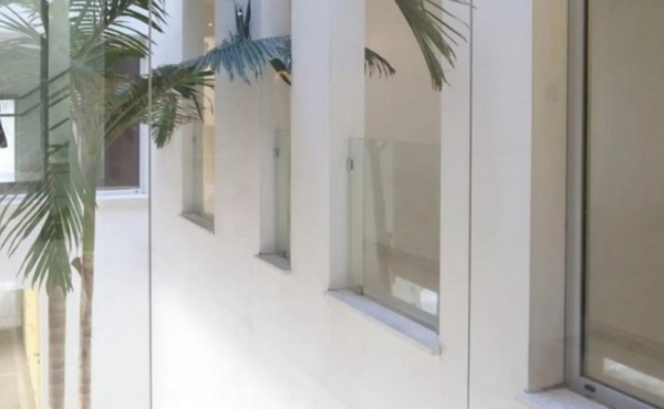 Screenshot_24-3-2026_15947_www.bazaraki.com (Copy)