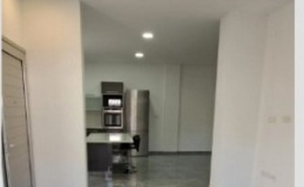 Screenshot_24-3-2026_155121_www.bazaraki.com (Copy)