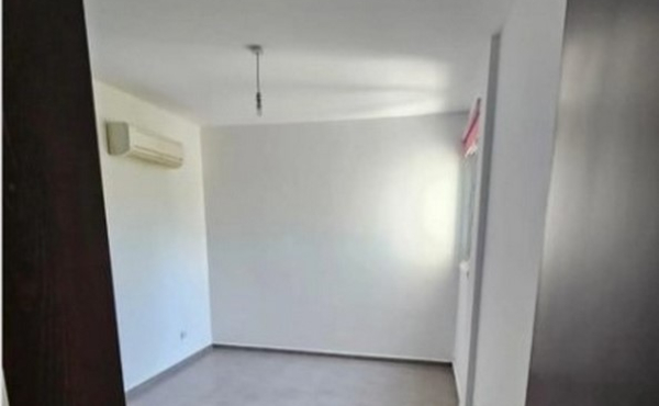 Screenshot_31-3-2026_132340_www.bazaraki.com (Copy)