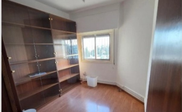 Screenshot_7-4-2026_195621_www.bazaraki.com (Copy)