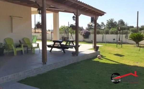 dfc0f1026fc0242951161e40b8da98a7 (Copy)