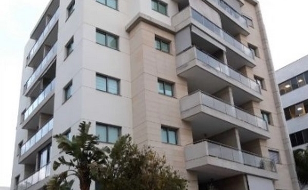 Screenshot_13-5-2024_183354_www.bazaraki.com (Copy)